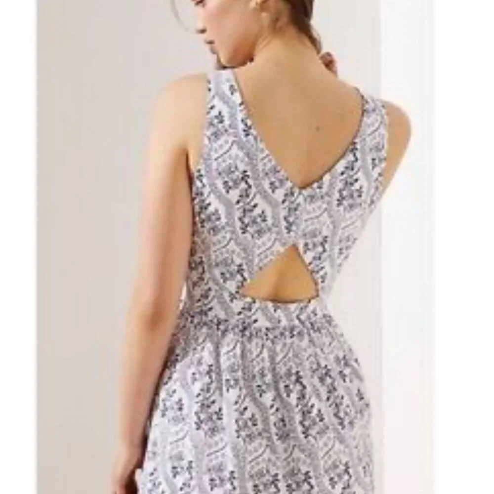 LOFT Dress Floral Lined Sleeveless Square Neck Viscose Zipper Cutout Back Blue &